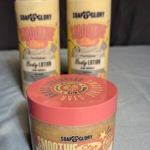 Soap & Glory Smoothie Star Nourishing Body Lotion and Scrub set - Cream and Pink
